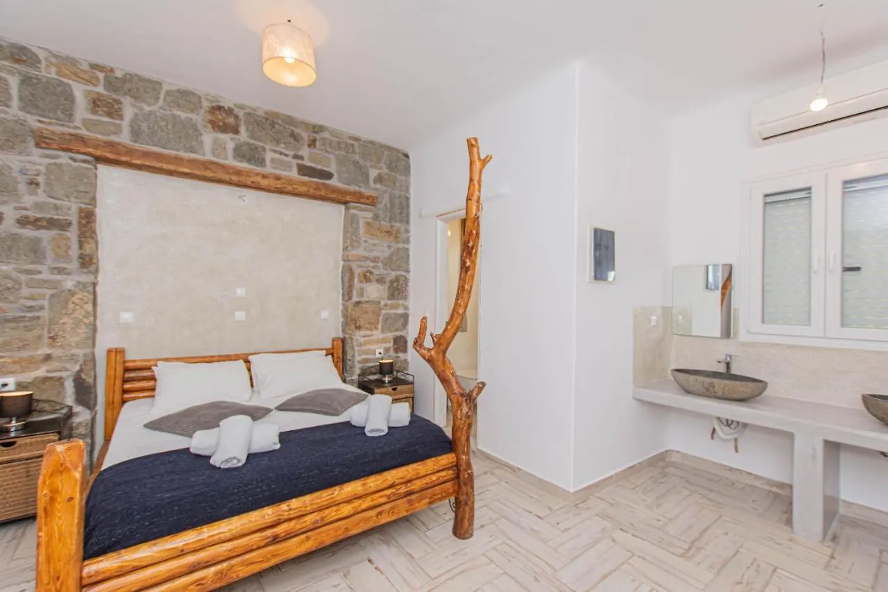 Bebis House Aparthotel Klouvas